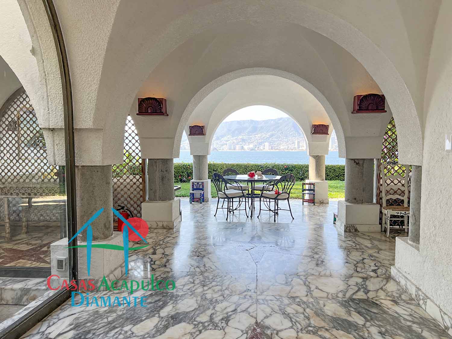 Villa Alejandra - Estancia recámaras 1